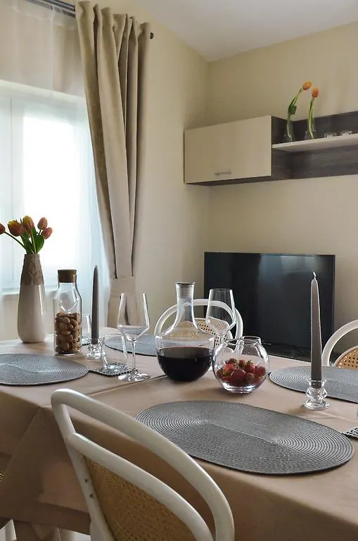 Apartmani Perić Meka Draga Obrovac 0*,  Chorwacja